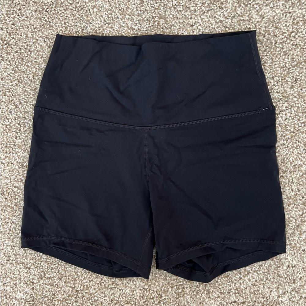 Amazon CRZ YOGA black biker shorts size medium